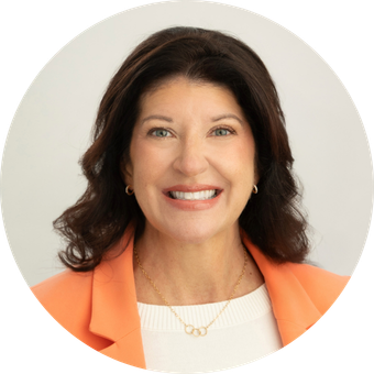 Shelly Amato Headshot